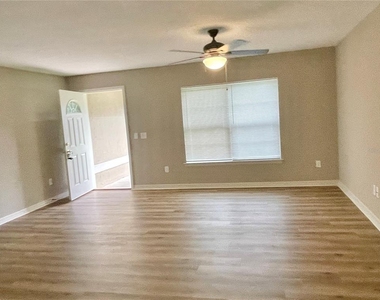 4349 Sw 169th Lane Road - Photo Thumbnail 2