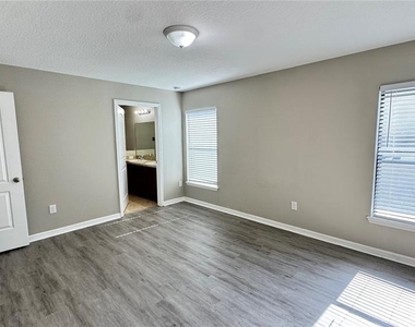 2148 Ontario Way - Photo Thumbnail 11