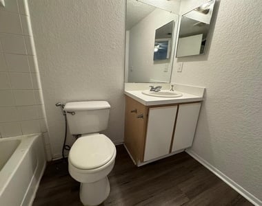2213 Grand Cayman Court - Photo Thumbnail 4