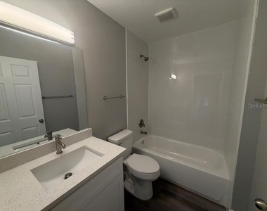 3024 Parkway Boulevard - Photo Thumbnail 14