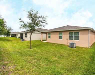 2747 Rowan Street - Photo Thumbnail 34