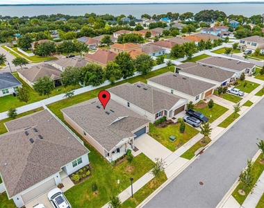 2747 Rowan Street - Photo Thumbnail 38