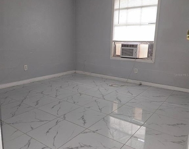 4399 E Michigan Street - Photo Thumbnail 12