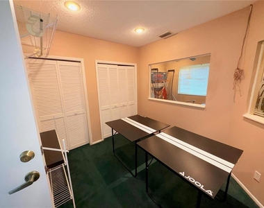 223 Lake Davenport Estates Drive - Photo Thumbnail 8