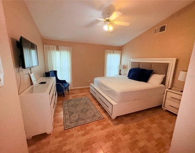 223 Lake Davenport Estates Drive - Photo Thumbnail 32