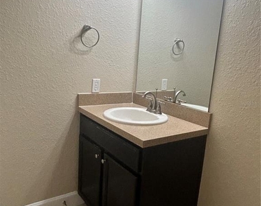 2241 Painter Lane - Photo Thumbnail 21