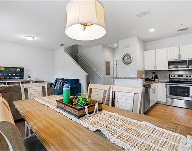 8901 Shine Drive - Photo Thumbnail 1