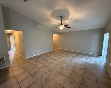 1935 Bretton Ridge Drive - Photo Thumbnail 3