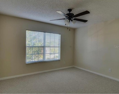 10080 Savannah Bluff Lane - Photo Thumbnail 16
