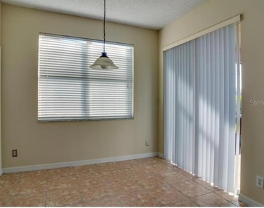 10080 Savannah Bluff Lane - Photo Thumbnail 5