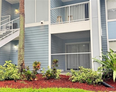 712 Secret Harbor Lane - Photo Thumbnail 2