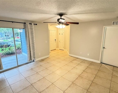 712 Secret Harbor Lane - Photo Thumbnail 6