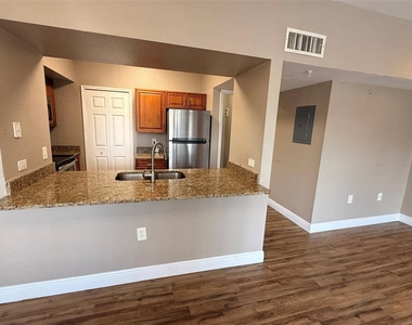 5144 City Street - Photo Thumbnail 3