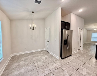 132 Bergamot Loop - Photo Thumbnail 6