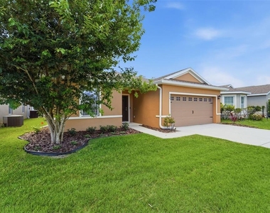 526 Safe Harbor Drive - Photo Thumbnail 3
