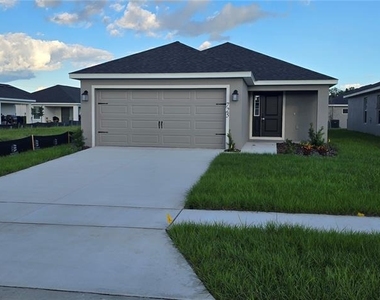 725 Bayside Boulevard - Photo Thumbnail 1