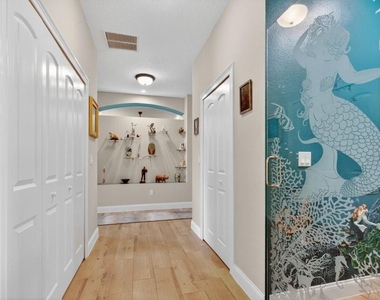 169 Aspen Way - Photo Thumbnail 34