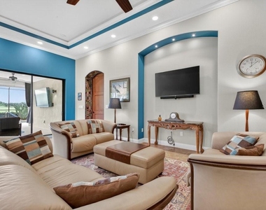 169 Aspen Way - Photo Thumbnail 16