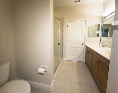 190 Riverview Bend S - Photo Thumbnail 18