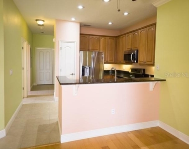 190 Riverview Bend S - Photo Thumbnail 9
