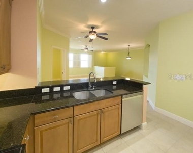 190 Riverview Bend S - Photo Thumbnail 8