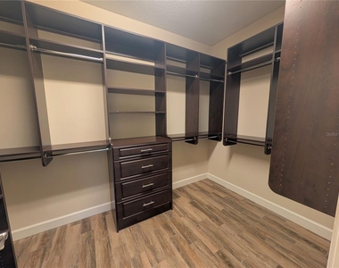 2372 Vaccaro Drive - Photo Thumbnail 26