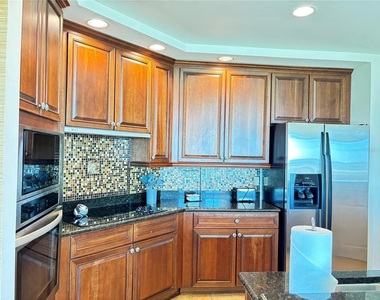 130 Riviera Dunes Way - Photo Thumbnail 6