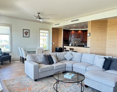 130 Riviera Dunes Way - Photo Thumbnail 13