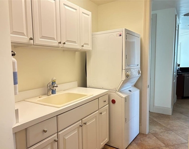 130 Riviera Dunes Way - Photo Thumbnail 24