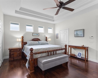7622 Desert Inn Way - Photo Thumbnail 14