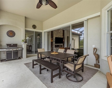 7622 Desert Inn Way - Photo Thumbnail 25