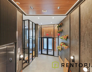 411 Meeker Avenue - Photo Thumbnail 5