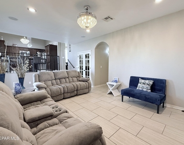 3178 Red Orchard Drive - Photo Thumbnail 14