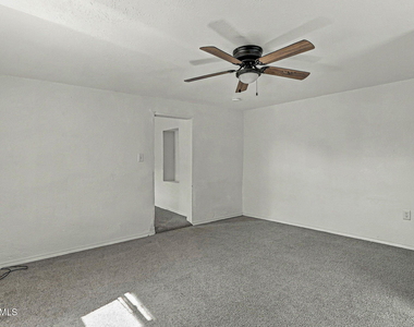 218 Nw I Avenue - Photo Thumbnail 11