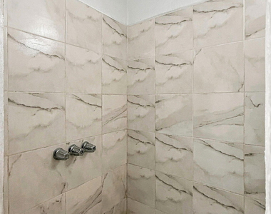 218 Nw I Avenue - Photo Thumbnail 12