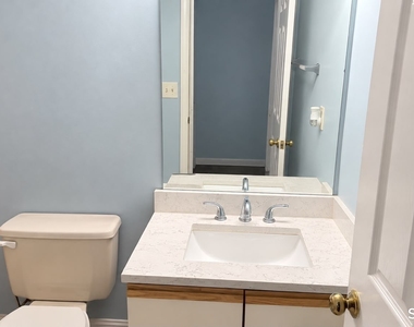 2708 Mill Pond Drive - Photo Thumbnail 12
