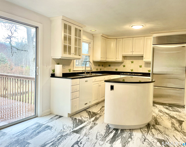 661 Chestnut Hill Road - Photo Thumbnail 2