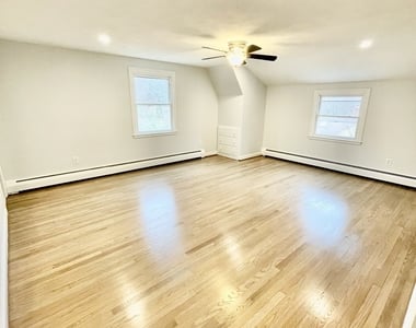 661 Chestnut Hill Road - Photo Thumbnail 11