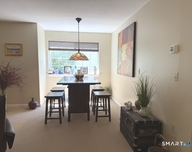 310 Boston Post Road - Photo Thumbnail 6