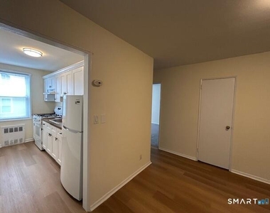 39 Glenbrook Road - Photo Thumbnail 11