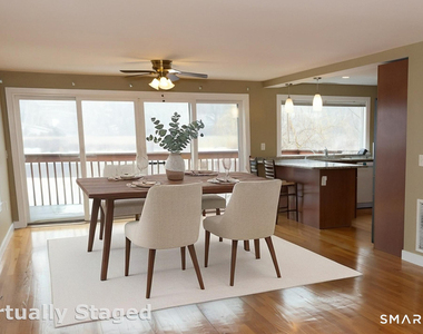 135 Middlesex Avenue - Photo Thumbnail 6