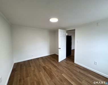 81 Springdale Avenue - Photo Thumbnail 8