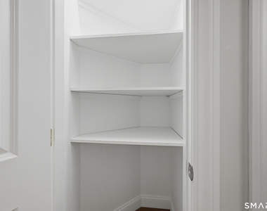 66 Jefferson Avenue - Photo Thumbnail 24