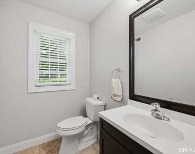 66 Jefferson Avenue - Photo Thumbnail 15