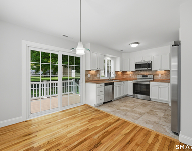 66 Jefferson Avenue - Photo Thumbnail 8
