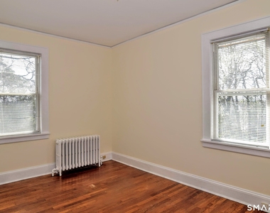 60 Puritan Lane - Photo Thumbnail 17