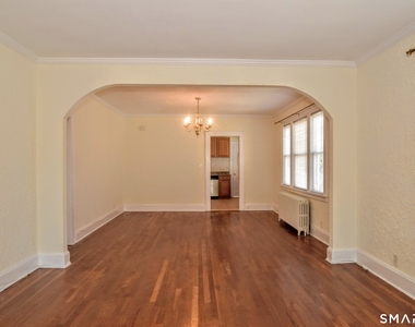 60 Puritan Lane - Photo Thumbnail 5