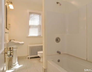 60 Puritan Lane - Photo Thumbnail 14