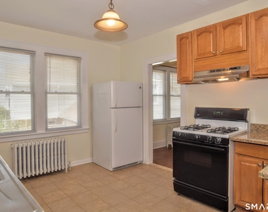 60 Puritan Lane - Photo Thumbnail 9