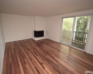 19 Denlar Drive - Photo Thumbnail 1